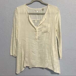 Knitted & Knotted Anthropologie Ivory Crochet Long Sleeve Tee
